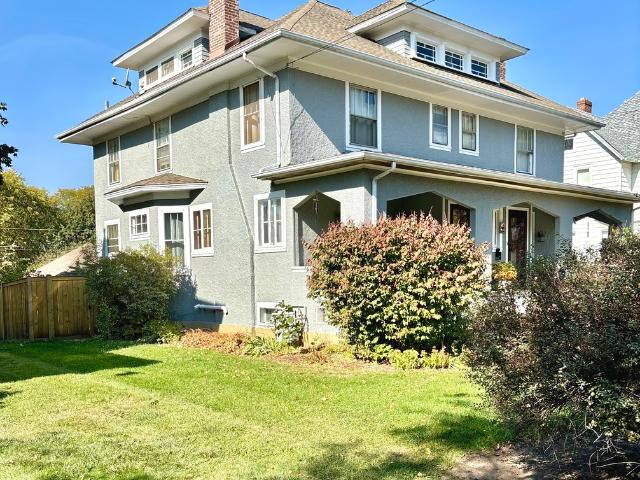 House for sale in Elgin, Illinois