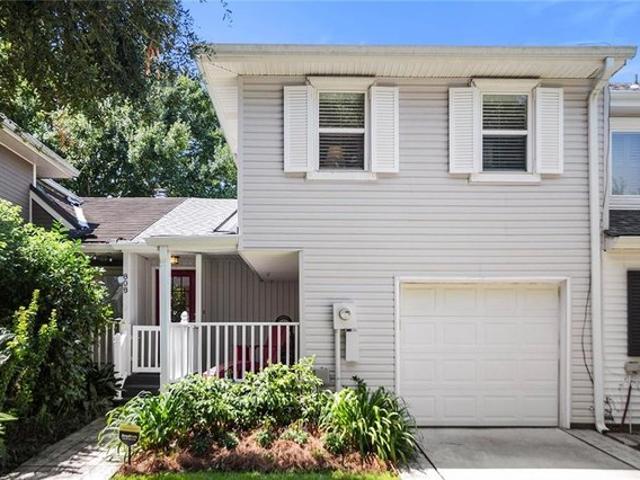 Townhouse for sale in Shrewsbury, Metairie
