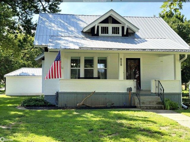 House for sale in Mapleton, Monona County