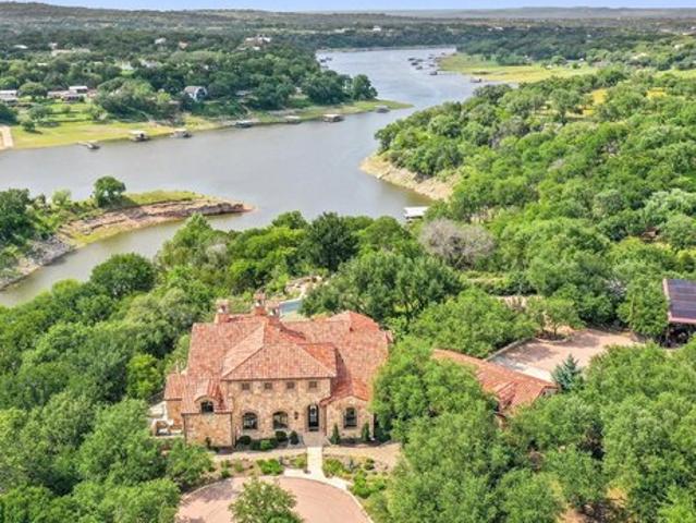 House for sale in Spicewood, Texas