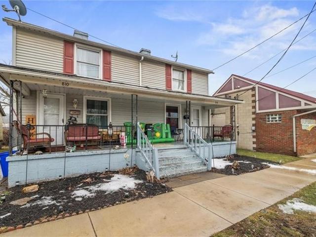 House for sale in New Castle, Pennsylvania