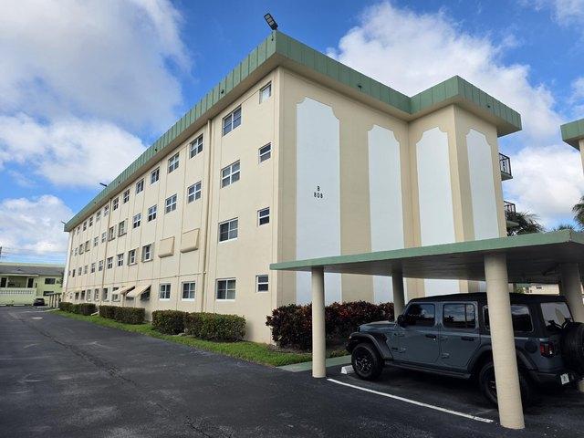 Condo for sale in Deerfield Beach, Florida