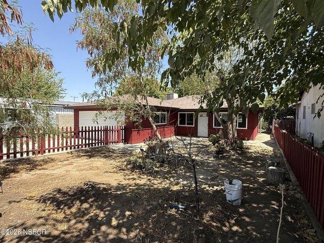 House for sale in Maricopa, Kern County