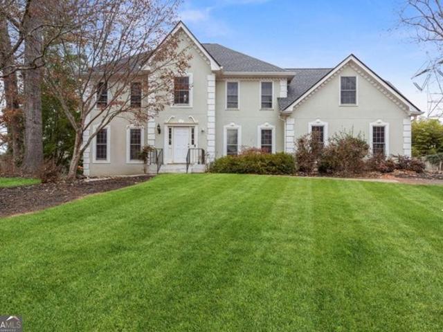 House for sale in Lilburn, Georgia