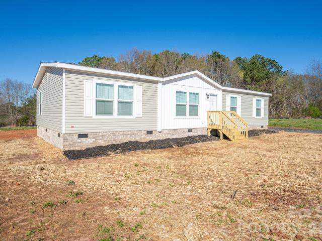 House for sale in Lawndale, North Carolina