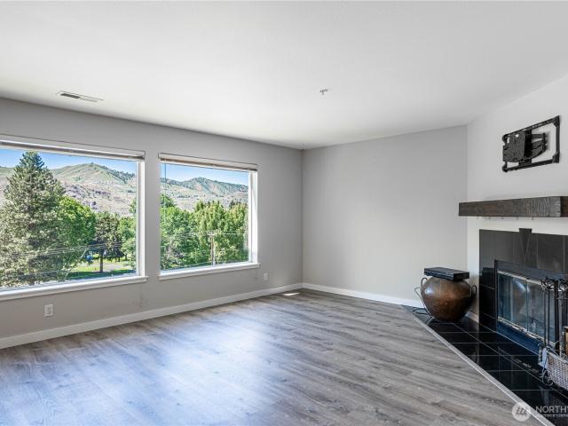 Condo for sale in Park Point, Chelan