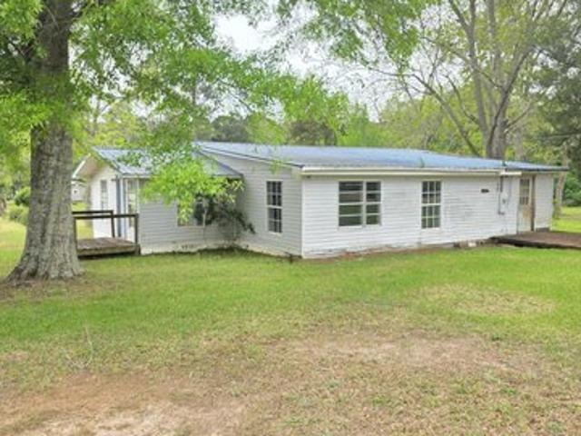 House for sale in Laurel Hill, Florida