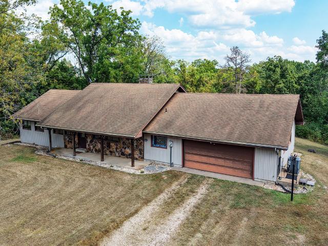 House for sale in Stone, Missouri