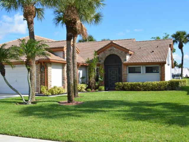 Townhouse for sale in Boynton Beach, Florida