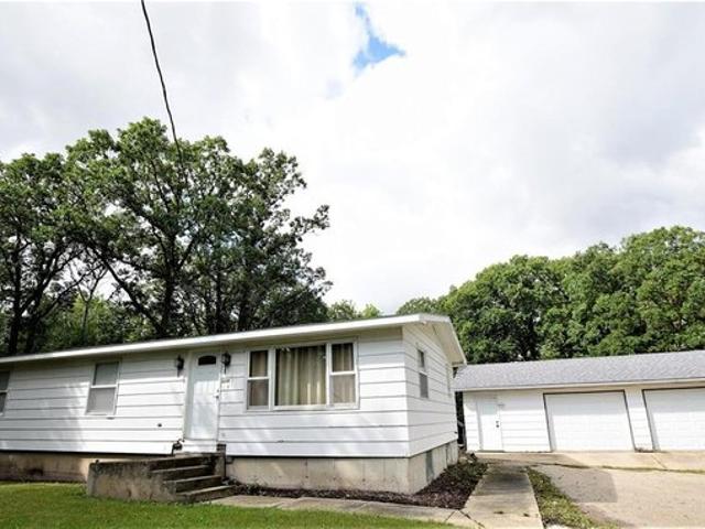 House for sale in Roseau, Minnesota