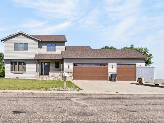 House for sale in Jamestown, North Dakota