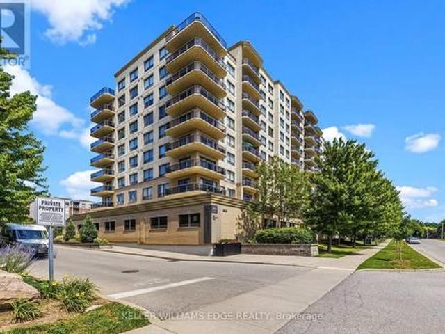 Condo for sale in Burlington, Ontario