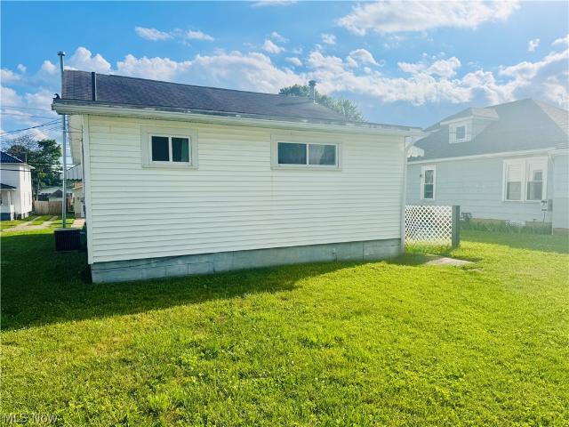 House for sale in Vienna, West Virginia