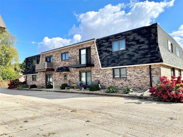 Townhouse for sale in Reinbeck, Iowa