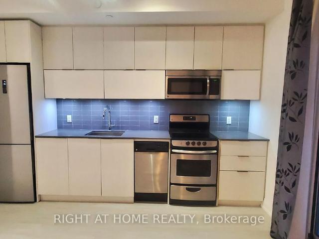 Property for rent in Toronto, Golden Horseshoe