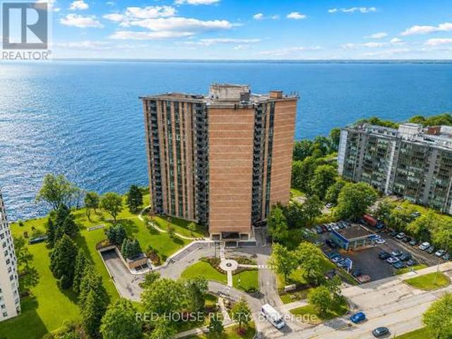 Condo for sale in Burlington, Golden Horseshoe