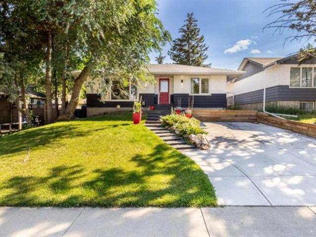 House for sale in Kingsland, Calgary