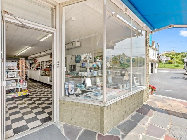 Commercial for sale in Wainscott, New York