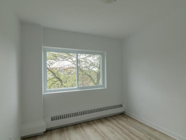 Apartment for rent in St. Leonard's, Quebec
