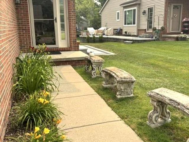 Condo for sale in Howell, Michigan