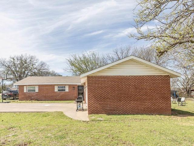 House for sale in Nocona, Montague County