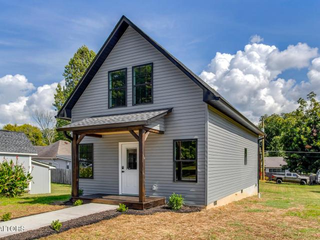 House for sale in Etowah, East Tennessee