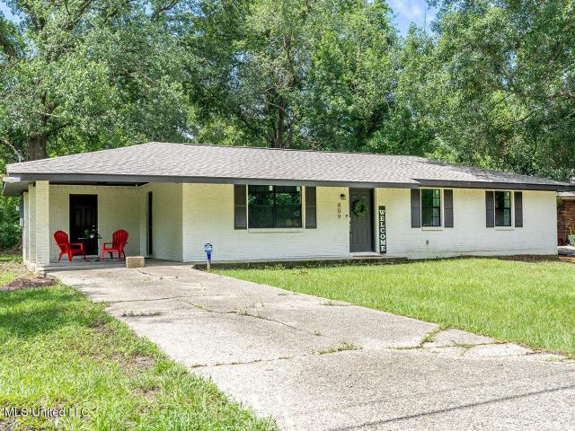 House for sale in Picayune, Mississippi