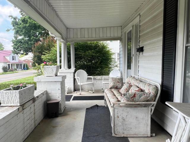 House for sale in Stanford, Kentucky