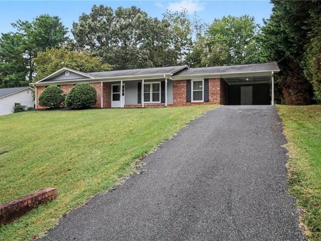 House for sale in King, Stokes County