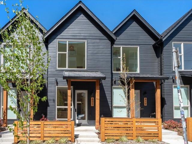 Condo for sale in Oregonia