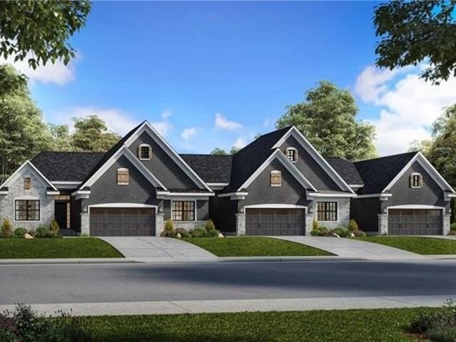 Townhouse for sale in Lee's Summit, Jackson County