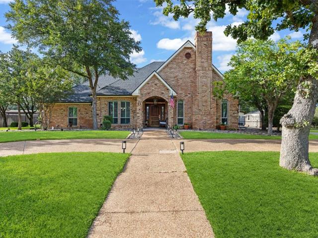 House for sale in Kennedale, Texas