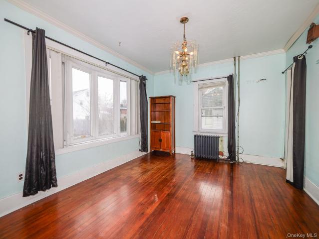 House for sale in Glenwood Park, City of Newburgh