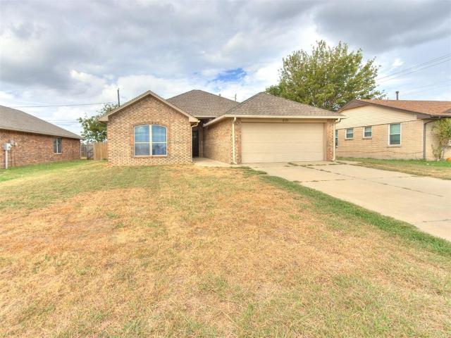 House for sale in Moore, Cleveland County
