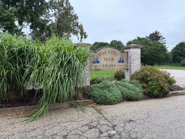 House for sale in Country Club Trails, Twin Lakes