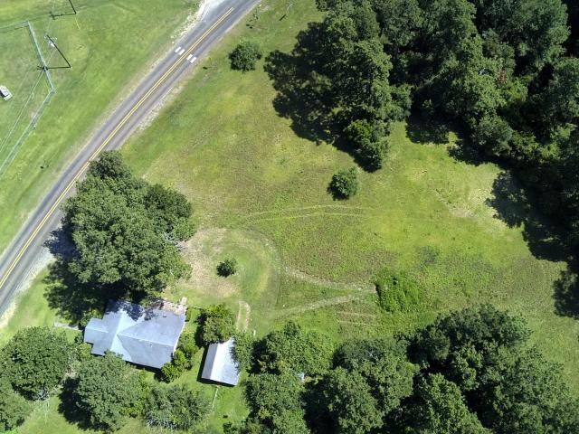 House for sale in Colmesneil, Texas
