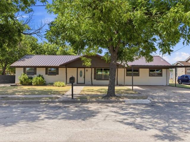 House for sale in Coleman, Texas