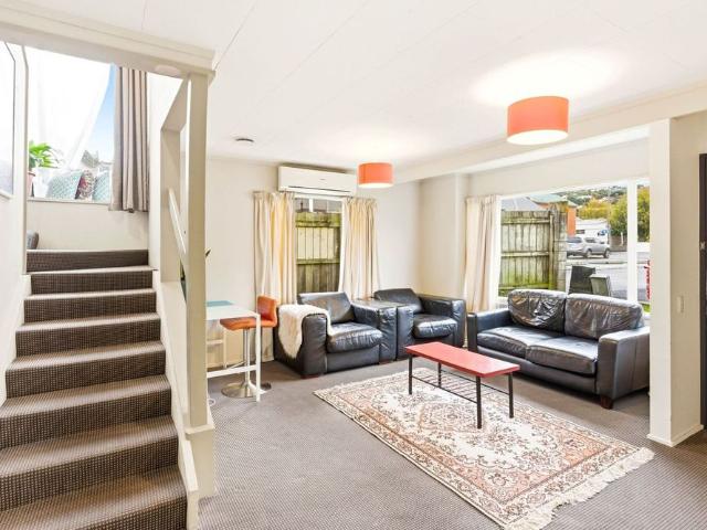 Apartment for rent in Otakou