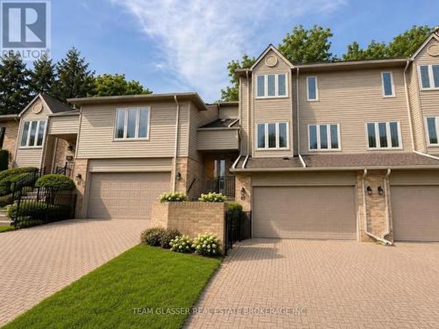 Townhouse for rent in London, Southwestern Ontario