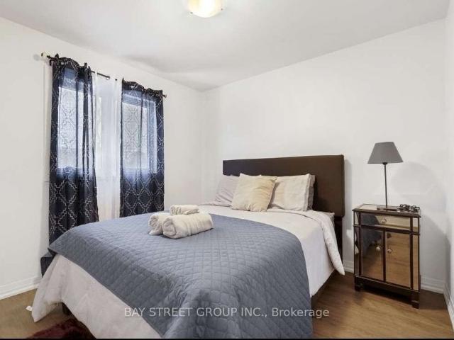 House for rent in Niagara Falls, Golden Horseshoe