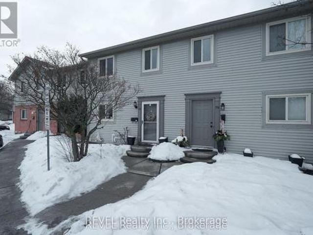 Townhouse for rent in Niagara, Ontario