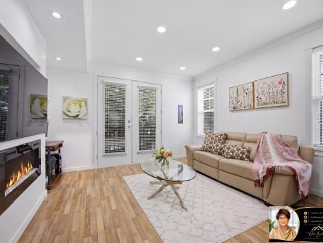 Townhouse for sale in Cariboo, Coquitlam