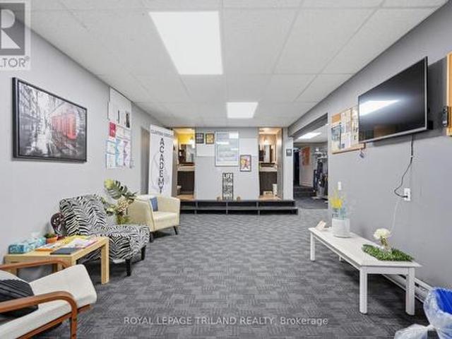 Commercial for rent in Central Huron, Ontario