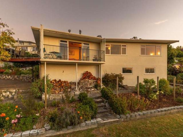 House for sale in Cable Bay, Nelson Bays