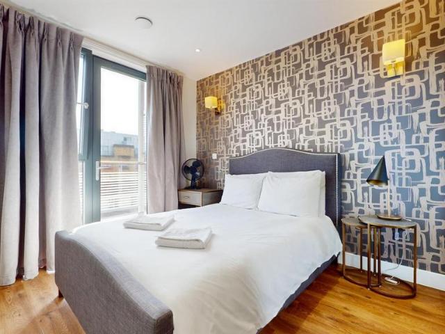 Apartment for rent in St. George in the East, Greater London