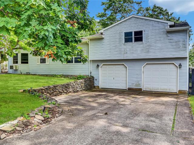 House for sale in Bohemia, New York