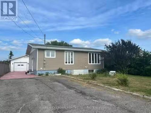 House for sale in Kapuskasing, Ontario