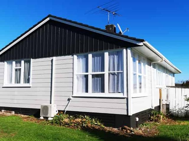 House for rent in Owhata, Oroua County