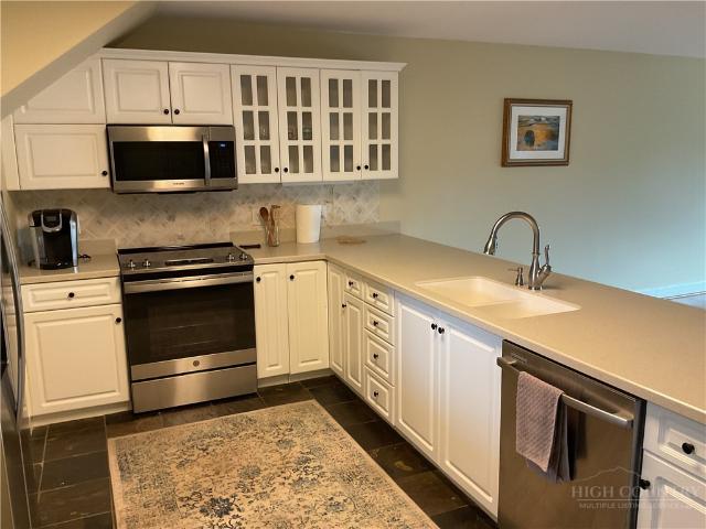 Condo for sale in Alleghany, North Carolina