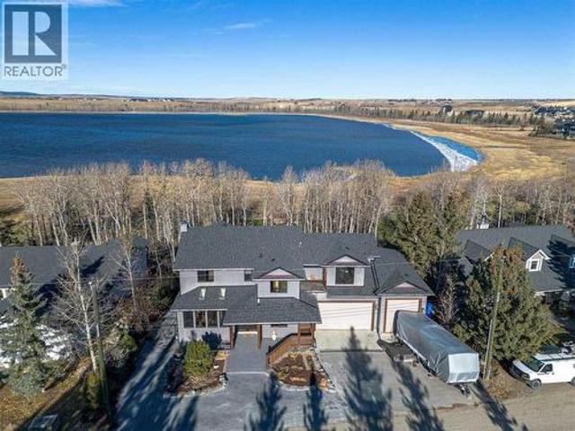 House for sale in Cochrane Lake, Alberta